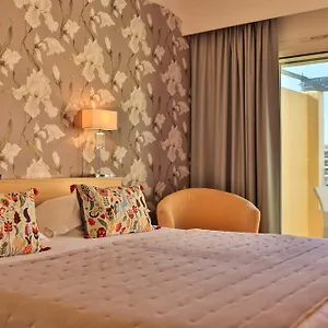 Hotel Le Petit ***
